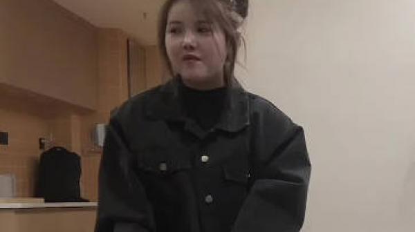 约了个不爱穿胸衣的精神小妹-田伯光